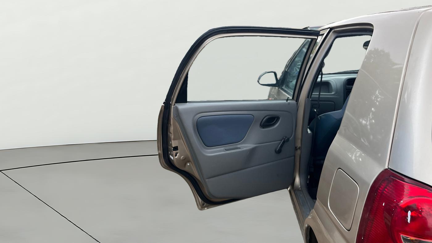 2013 Maruti Alto K10 VXI, Petrol, Manual, 45,404 km, LHS Rear Door