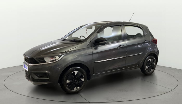 2025 Tata Tiago XT PETROL, Petrol, Manual, 10,995 km, Left Front Diagonal