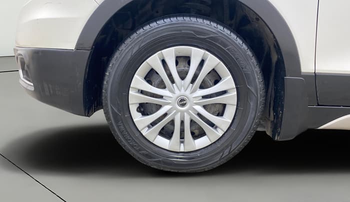 2016 Maruti S Cross ALPHA 1.3, Diesel, Manual, 1,27,663 km, Left Front Wheel