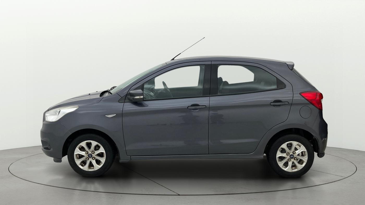 2016 Ford New Figo TITANIUM 1.2 PETROL MT, Petrol, Manual, 27,204 km, Left Side