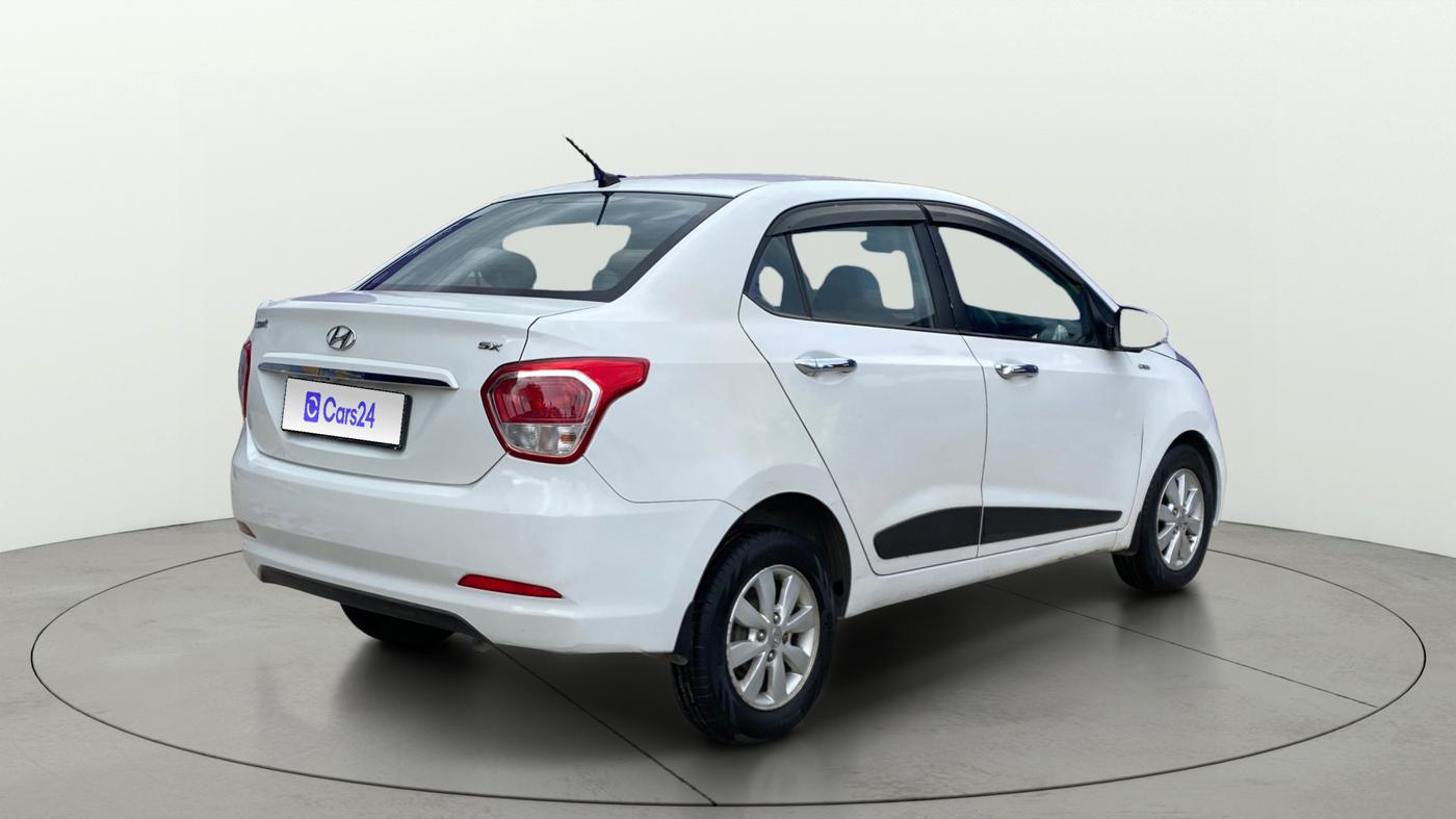 2016 Hyundai Xcent SX 1.1 CRDI, Diesel, Manual, 1,11,875 km, Right Back Diagonal