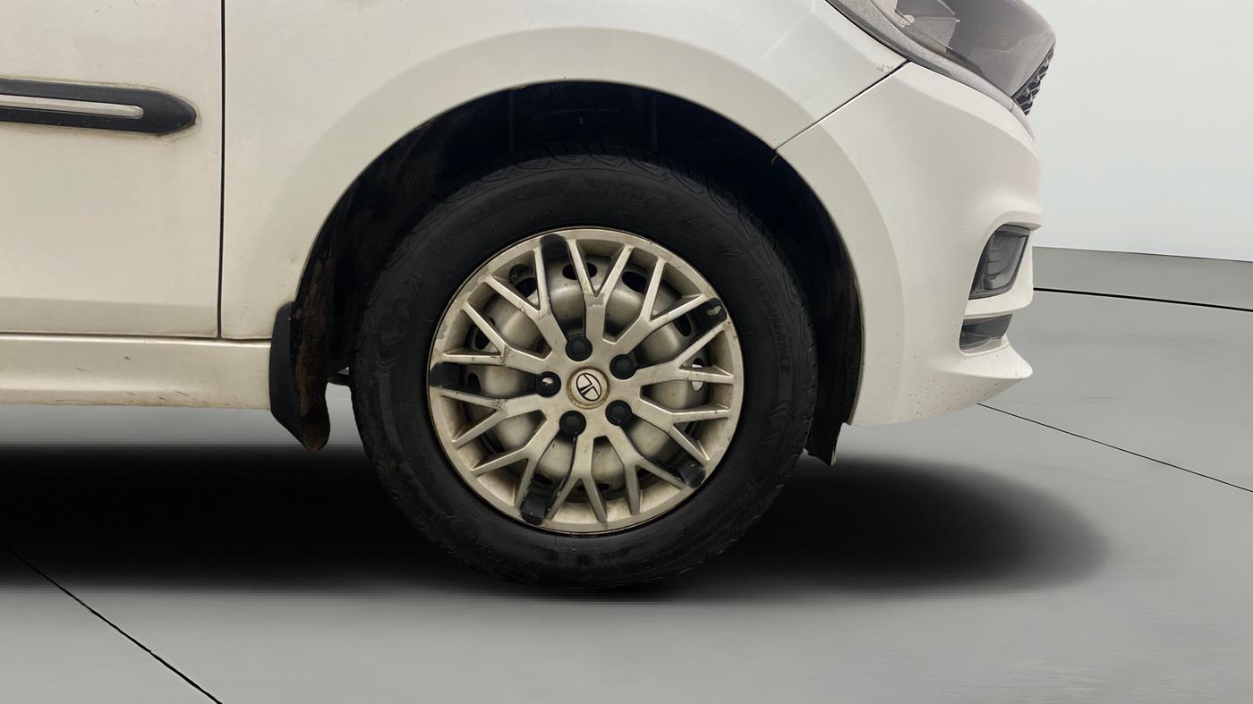 2020 Tata Tiago XE PETROL, Petrol, Manual, 37,248 km, Right Front Wheel