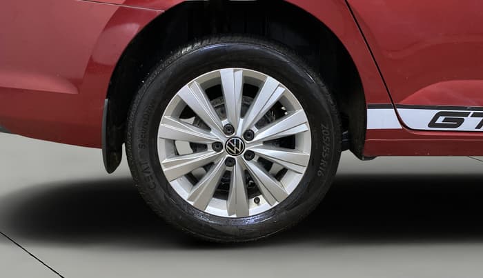 2024 Volkswagen VIRTUS  GT 1.5 TSI DSG , Petrol, Automatic, 29,188 km, Right Rear Wheel