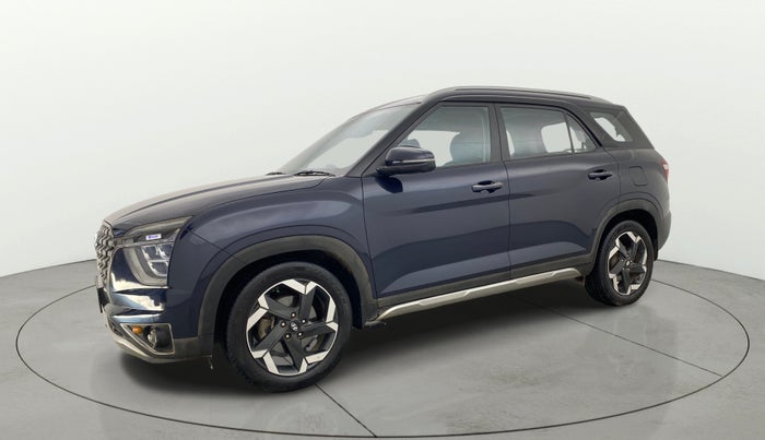 2022 Hyundai ALCAZAR 2.0 SIGNATURE MT 6STR, Petrol, Manual, 1,27,372 km, Left Front Diagonal