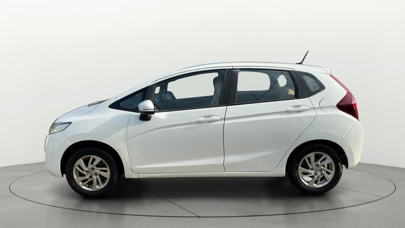 2016 Honda Jazz 1.2L I-VTEC V, CNG, Manual, 1,09,600 km, Left Side