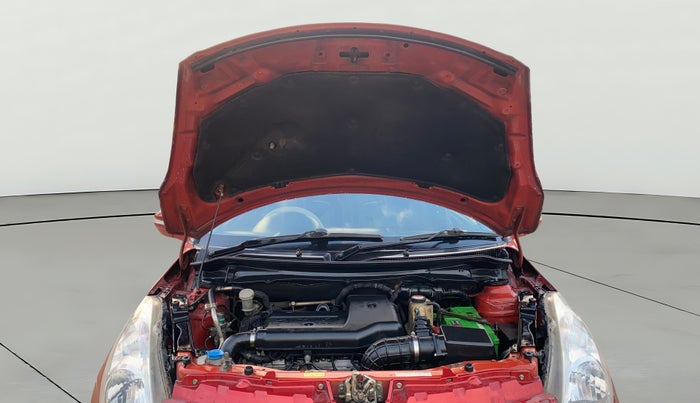 2014 Maruti Swift VDI, Diesel, Manual, 1,07,149 km, Open Bonet