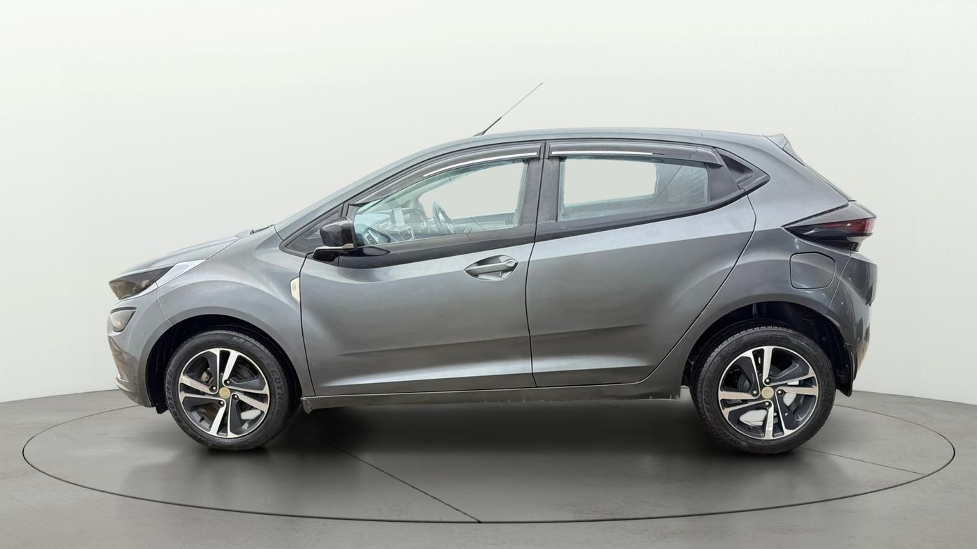 2023 Tata ALTROZ XZA, Petrol, Automatic, 23,796 km, Left Side