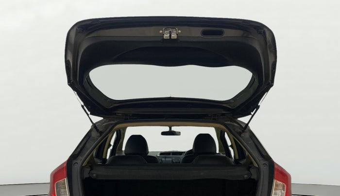 2017 Honda Jazz 1.2L I-VTEC V, Petrol, Manual, 1,00,405 km, Boot Door Open