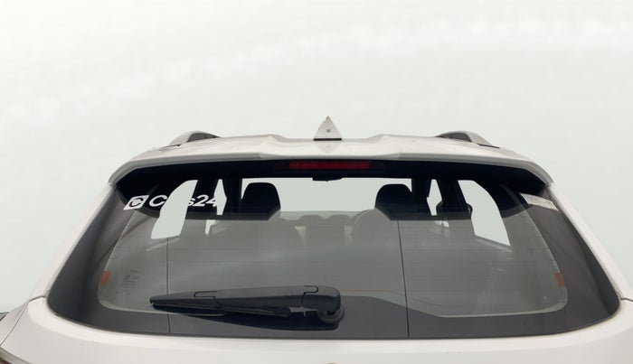 2021 Nissan MAGNITE XE, Petrol, Manual, 52,252 km, Rear Windshield