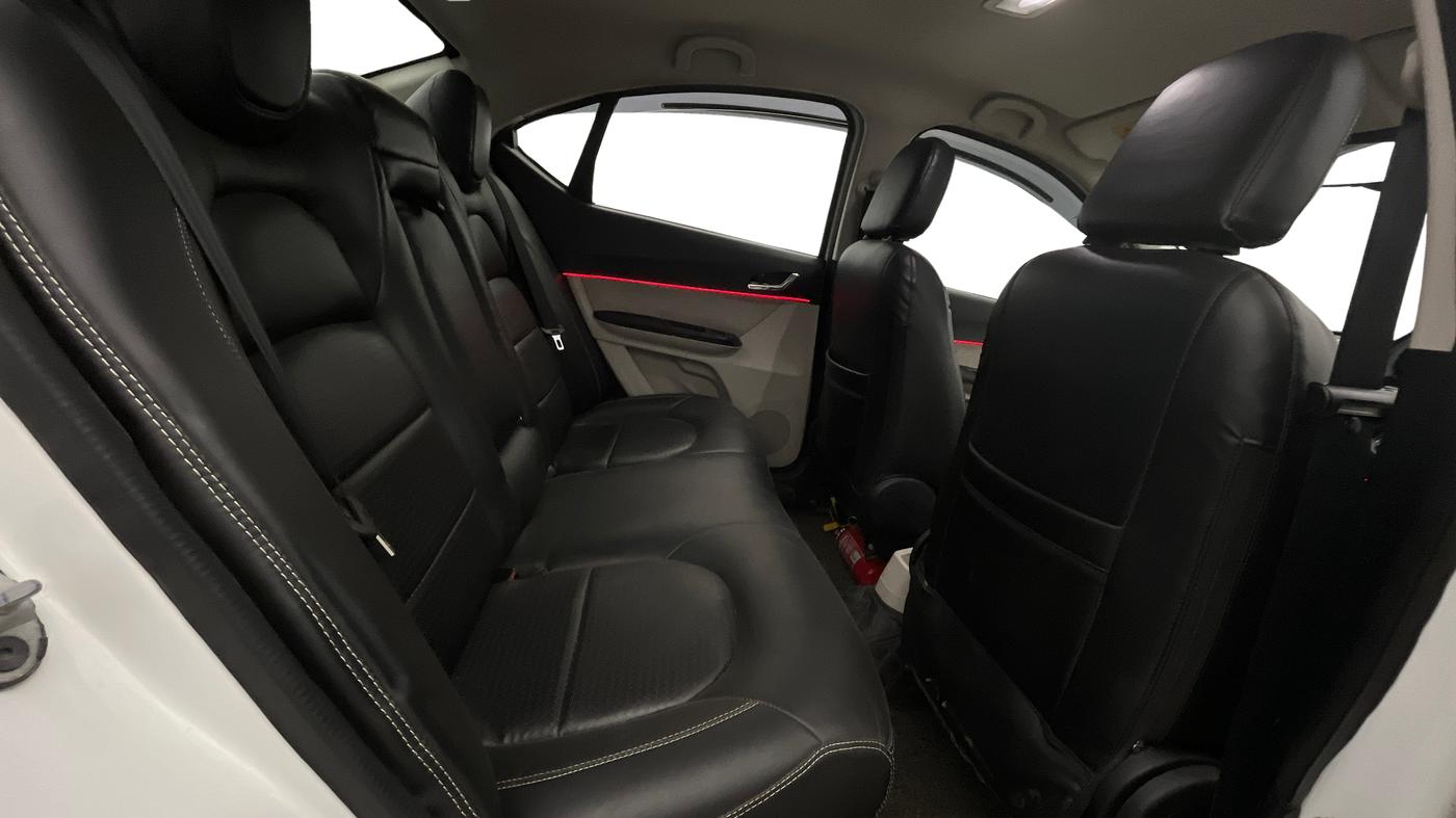 2023 Tata TIGOR XZ PLUS CNG, CNG, Manual, 57,197 km, Right Side Rear Door Cabin