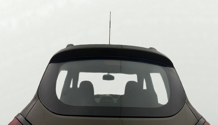 2024 Renault Kwid RXT 1.0 AMT, Petrol, Automatic, 15,103 km, Rear Windshield