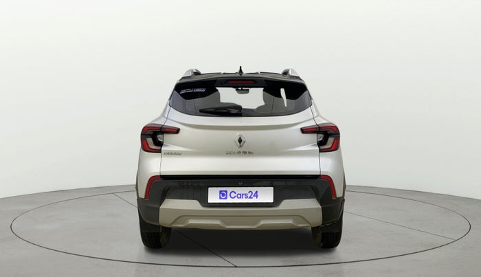 2022 Renault Kiger RXT (O) MT DUAL TONE, Petrol, Manual, 24,402 km, Back/Rear