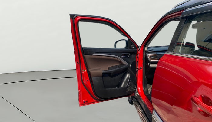 2022 Maruti BREZZA ZXI + SMART HYBRID DUAL TONE, Petrol, Manual, 28,115 km, LHS Front Door