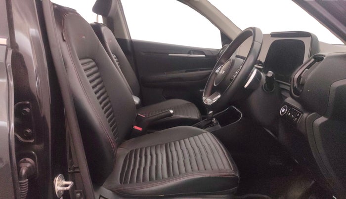 2022 KIA SONET GTX PLUS 1.5 AT, Diesel, Automatic, 67,849 km, Right Side Front Door Cabin