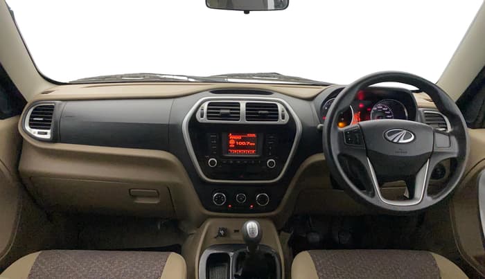 2016 Mahindra TUV300 T8, Diesel, Manual, 1,26,142 km, Dashboard