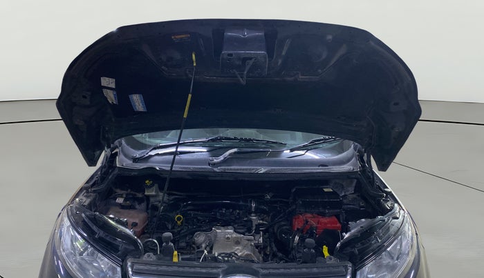 2014 Ford Ecosport TITANIUM 1.0L ECOBOOST, Petrol, Manual, 1,06,819 km, Open Bonet