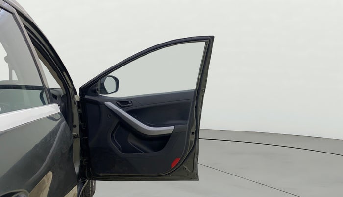 2020 Tata NEXON XMA SUNROOF PETROL, Petrol, Automatic, 56,068 km, RHS Front Door