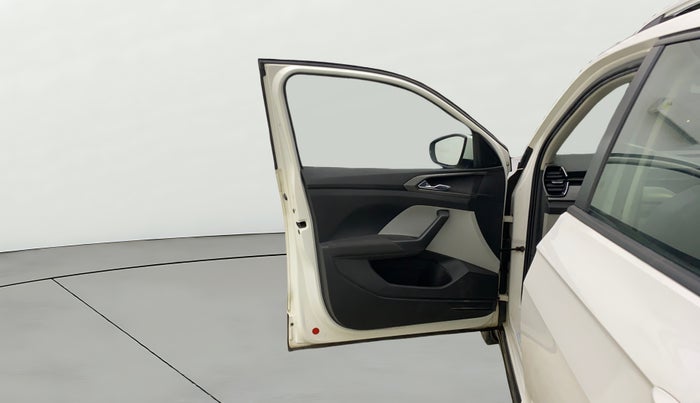 2021 Skoda KUSHAQ AMBITION 1.0L TSI MT, Petrol, Manual, 47,872 km, LHS Front Door