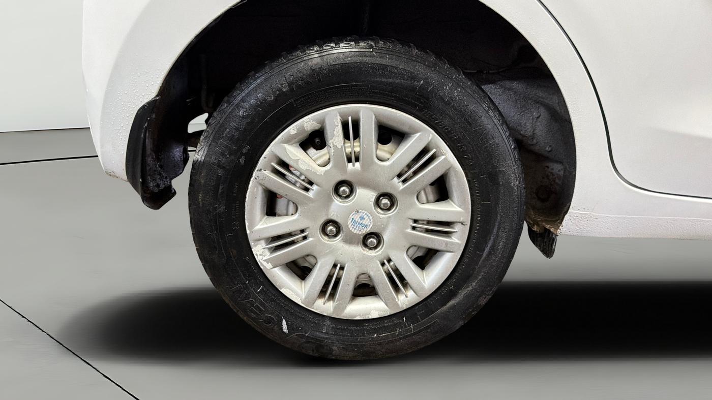 2019 Hyundai NEW SANTRO ERA, Petrol, Manual, 67,220 km, Right Rear Wheel