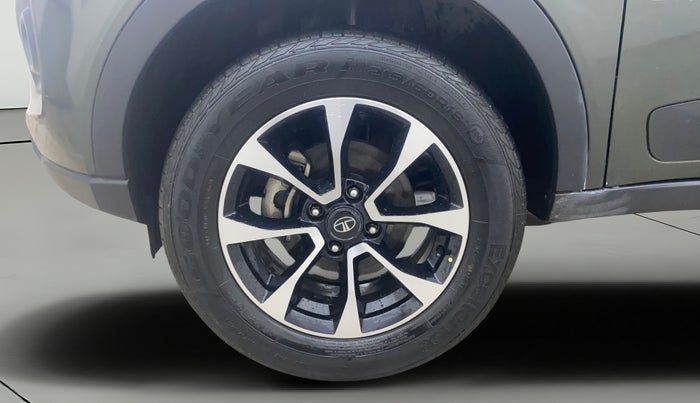 2020 Tata NEXON XZA PLUS PETROL, Petrol, Automatic, 49,852 km, Left Front Wheel