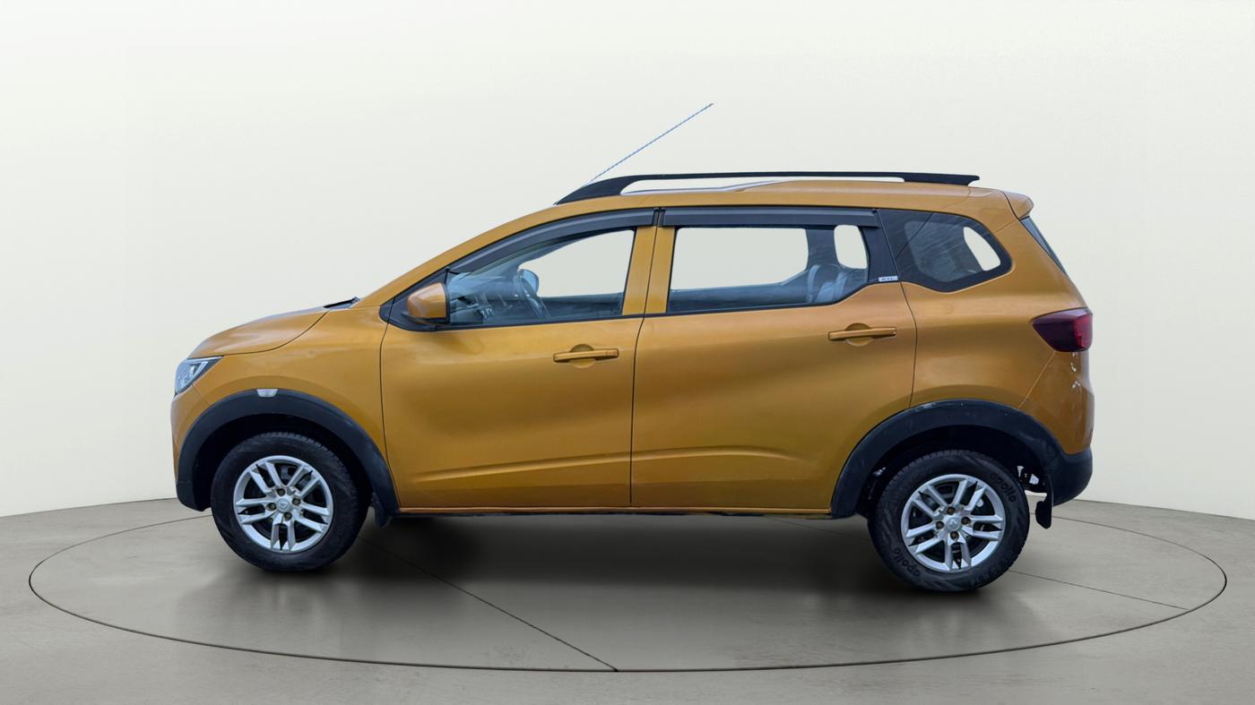 2020 Renault TRIBER RXL MT, Petrol, Manual, 68,082 km, Left Side