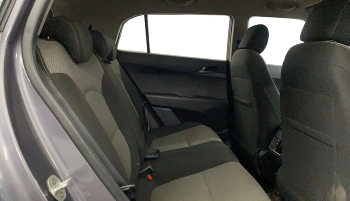 2016 Hyundai Creta SX PLUS AT 1.6 PETROL, Petrol, Automatic, 70,184 km, Right Side Rear Door Cabin