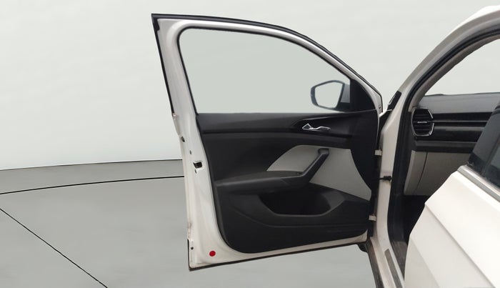 2021 Skoda KUSHAQ STYLE 1.0L TSI MT, Petrol, Manual, 40,478 km, LHS Front Door