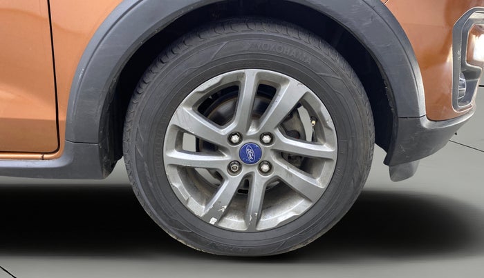 2019 Ford FREESTYLE TITANIUM 1.2 PETROL, Petrol, Manual, 58,779 km, Right Front Wheel