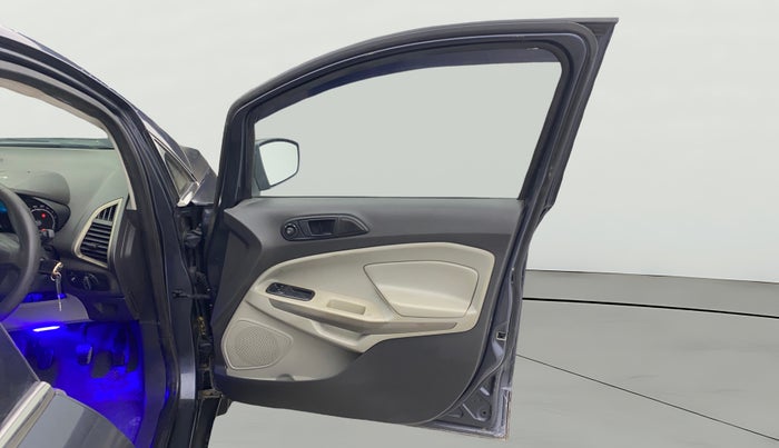 2013 Ford Ecosport AMBIENTE 1.5L DIESEL, Diesel, Manual, 1,39,659 km, RHS Front Door