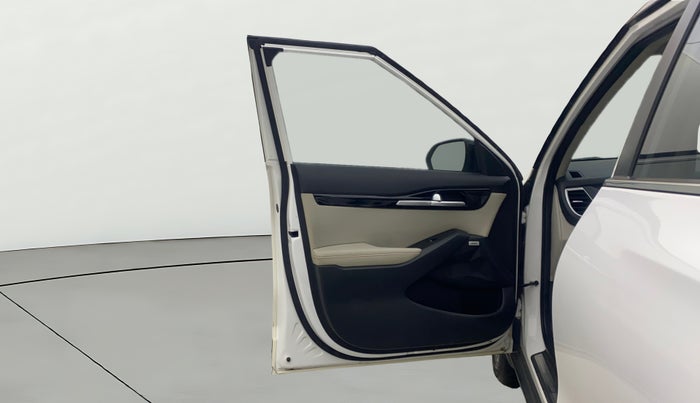 2020 KIA SELTOS GTX PLUS AT 1.5 DIESEL, Diesel, Automatic, 76,180 km, LHS Front Door