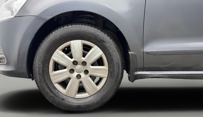 2014 Volkswagen Polo COMFORTLINE 1.2L PETROL, Petrol, Manual, 82,986 km, Left Front Wheel