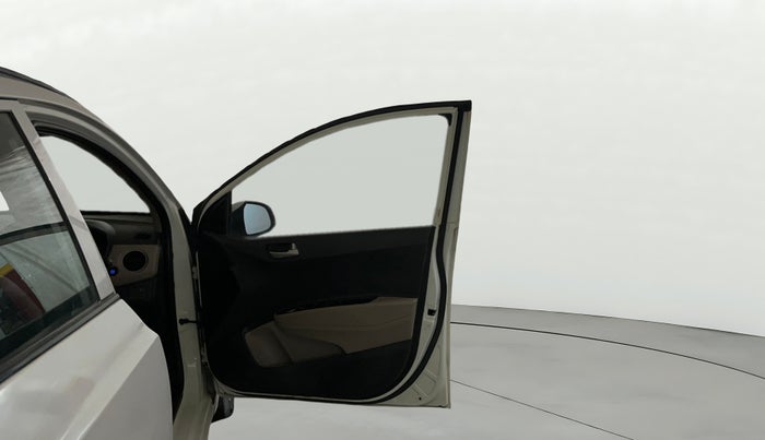 2014 Hyundai Grand i10 SPORTZ 1.2 KAPPA VTVT, Petrol, Manual, 60,821 km, RHS Front Door