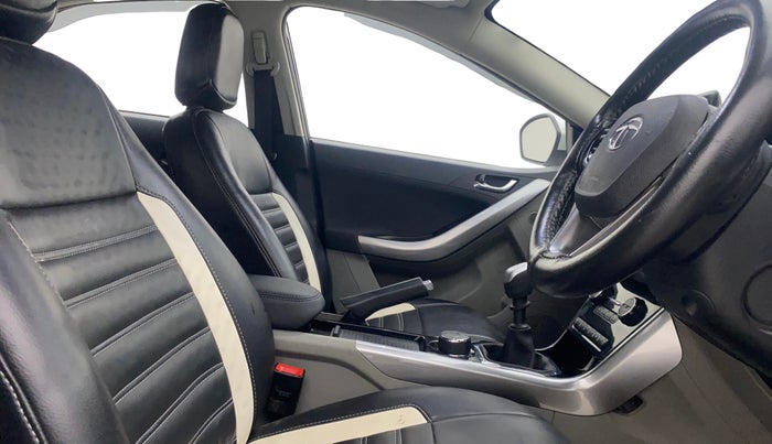 2018 Tata NEXON XZ PLUS DIESEL, Diesel, Manual, 25,476 km, Right Side Front Door Cabin