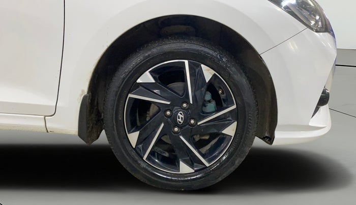 2022 Hyundai Verna SX (O)1.5 VTVT, Petrol, Manual, 45,558 km, Right Front Wheel