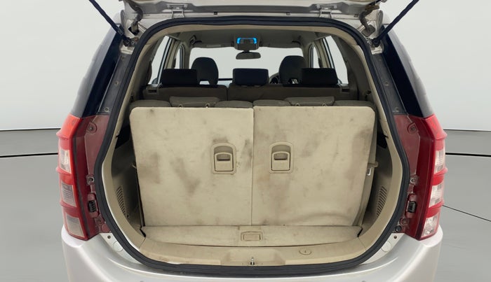 2015 Mahindra XUV500 W6, Diesel, Manual, 54,569 km, Boot Open Zoomed View
