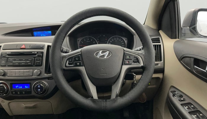 2013 Hyundai i20 SPORTZ 1.2, CNG, Manual, 74,857 km, Steering Wheel Close Up