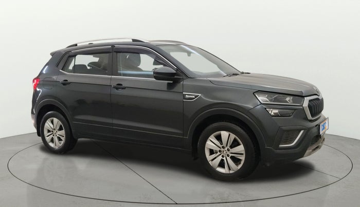 2022 Skoda KUSHAQ AMBITION 1.0L TSI MT, Petrol, Manual, 49,545 km, Right Front Diagonal