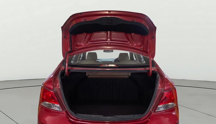 2016 Hyundai Verna 1.6 VTVT SX AT, Petrol, Automatic, 69,543 km, Boot Door Open