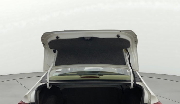 2023 Honda Amaze 1.2L I-VTEC VX CVT, Petrol, Automatic, 29,493 km, Boot Door Open