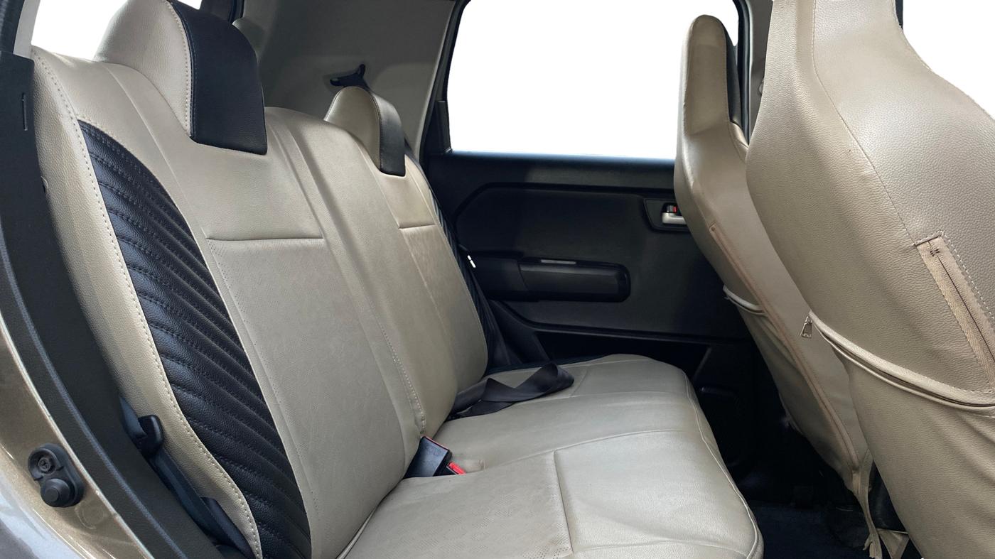 2019 Maruti New Wagon-R VXI 1.2, Petrol, Manual, 76,392 km, Right Side Rear Door Cabin