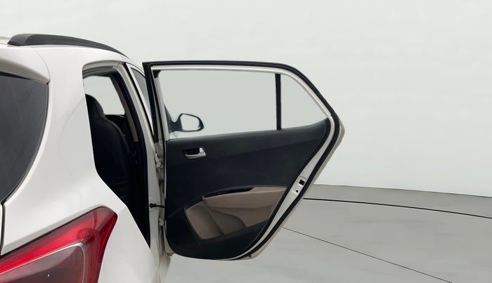 2016 Hyundai Grand i10 SPORTZ 1.2 KAPPA VTVT, Petrol, Manual, 70,202 km, RHS Rear Door