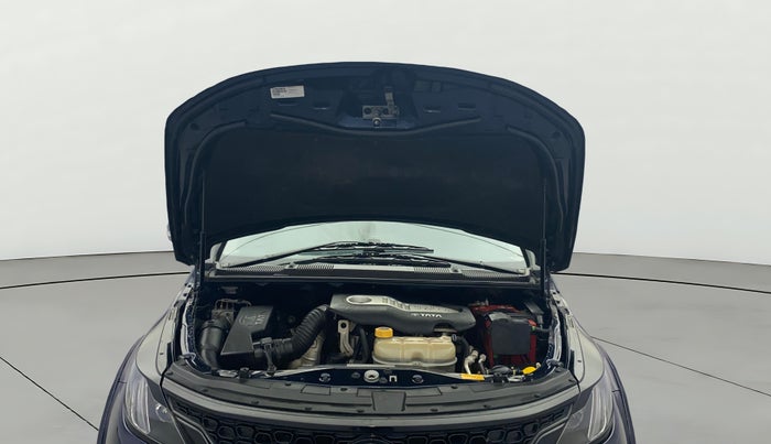 2017 Tata Hexa XT 4X4 7 STR, Diesel, Manual, 76,356 km, Open Bonet