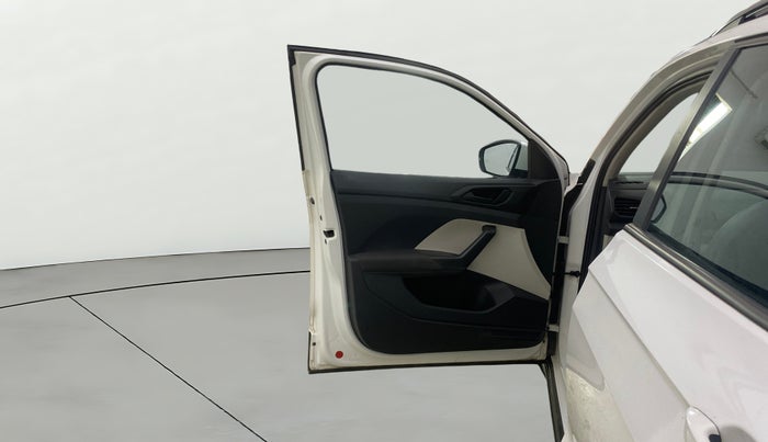 2022 Volkswagen TAIGUN COMFORTLINE 1.0 TSI MT, Petrol, Manual, 41,539 km, LHS Front Door