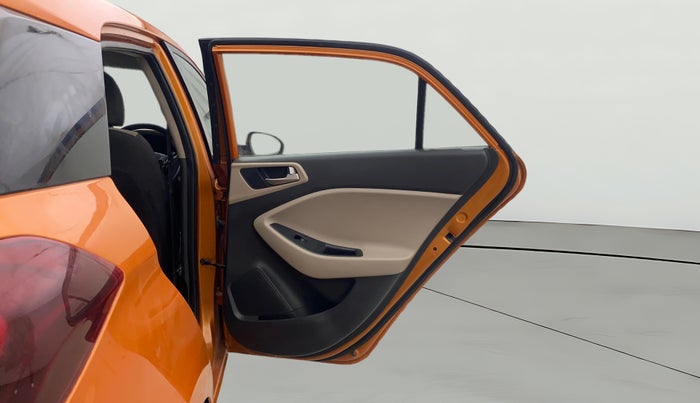 2019 Hyundai Elite i20 ASTA 1.2 (O), Petrol, Manual, 34,545 km, RHS Rear Door