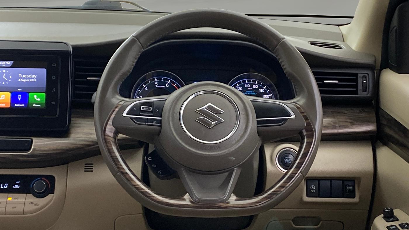 2020 Maruti Ertiga ZXI+ SHVS, Petrol, Manual, 1,01,256 km, Steering Wheel Close Up