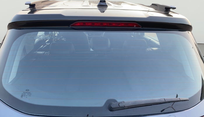 2021 KIA SELTOS HTX ANNIVERSARY EDITION 1.5 PETROL CVT, Petrol, Automatic, 1,01,026 km, Rear Windshield