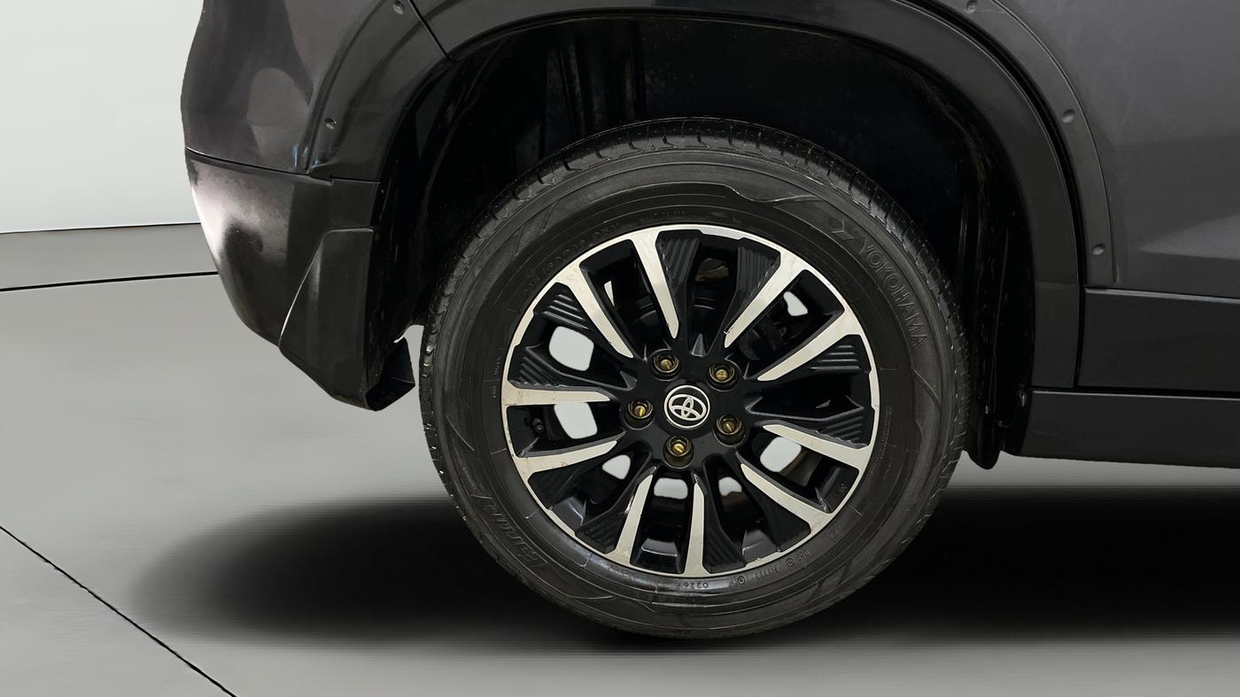 2022 Toyota URBAN CRUISER PREMIUM GRADE AT, Petrol, Automatic, 65,500 km, Right Rear Wheel