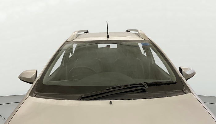 2015 Toyota Etios CROSS 1.2 G, Petrol, Manual, 70,549 km, Front Windshield