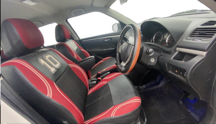 2016 Maruti Swift VXI, Petrol, Manual, 41,596 km, Right Side Front Door Cabin