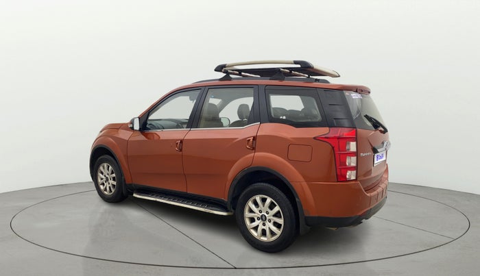 2017 Mahindra XUV500 W10, Diesel, Manual, 99,576 km, Left Back Diagonal